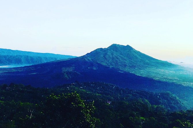 2-Day Private Sightseeing Tour of Bali with Hotel Pickup - Guides, driving, and the practical value of service