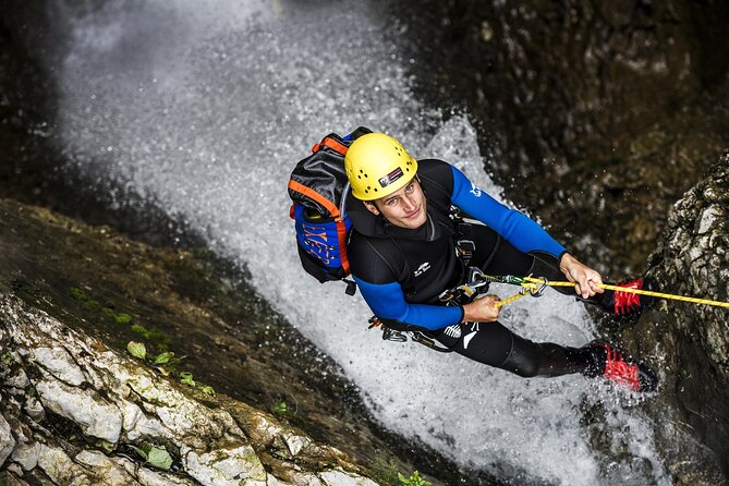 3Hrs Intermediate Canyoning in North Bali (Pickup, Lunch & GoPro) - Key points to know before booking