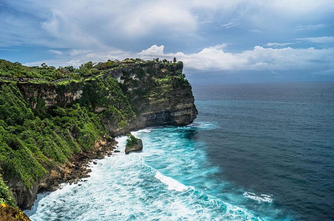 Admission Tickets for Kecak Dance & Uluwatu Temple Sunset - Sunset at Uluwatu rewards an early seat