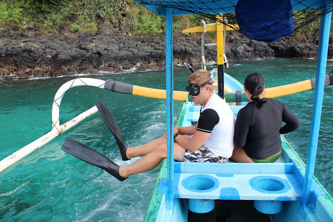 Amazing Blue Lagoon Snorkeling with Private Hotel Transfer - Lunch after the morning on the water
