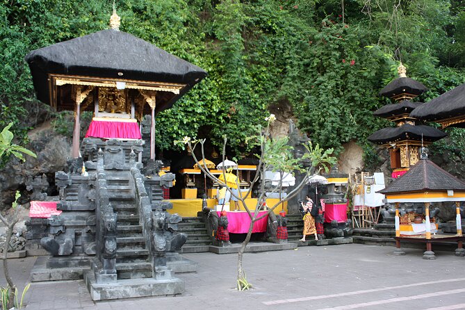 Amazing Private East Bali Full-Day Tour - Coastal views, salt making, and sights between stops