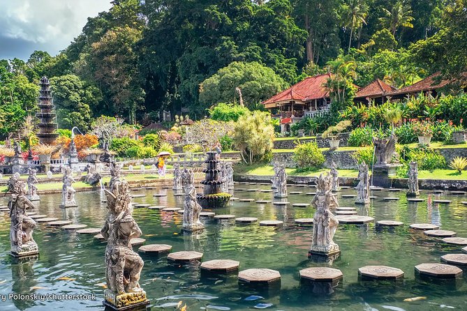 Amazing Private Tour: Lempuyang temple, Tirta gangga, Tukad cepung waterfall - Should you book the Lempuyang, Tirta Gangga, and Tukad Cepung tour?