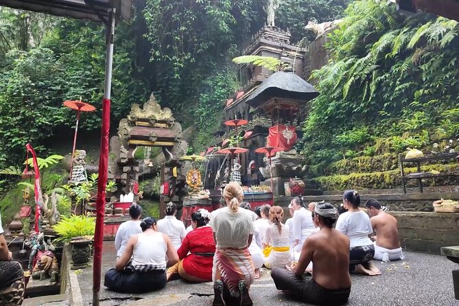 Atman Bali Journey water blessing - Nine-direction meditation and a moment to slow down