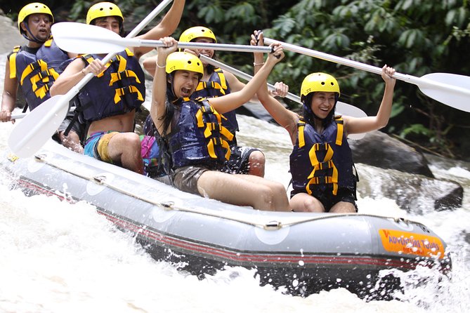 ATV Ubud and Ayung River Rafting - Lunch between the mud and the river