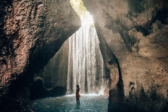 Bali 3 Days Private Tour-Bali Highlight - Day 3: Water temples, rice fields, and Tanah Lot at the coast