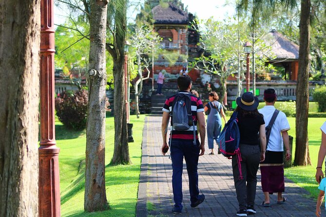 Bali Airport Arrival Transfer and Private Car Charter Combo - Key points at a glance
