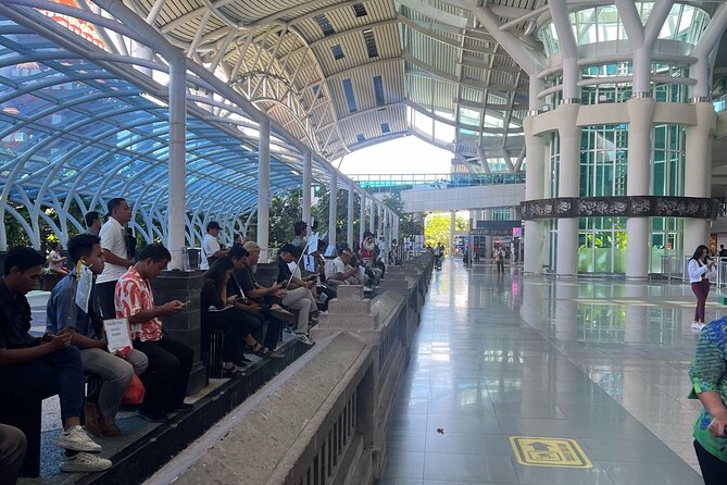 Bali Airport Private Transfers | Welcome Pickups - Is $9 Good Value for Four People?