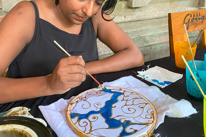 Bali Art Experience: Batik Painting & Cultural Connection - Step two: applying melted wax