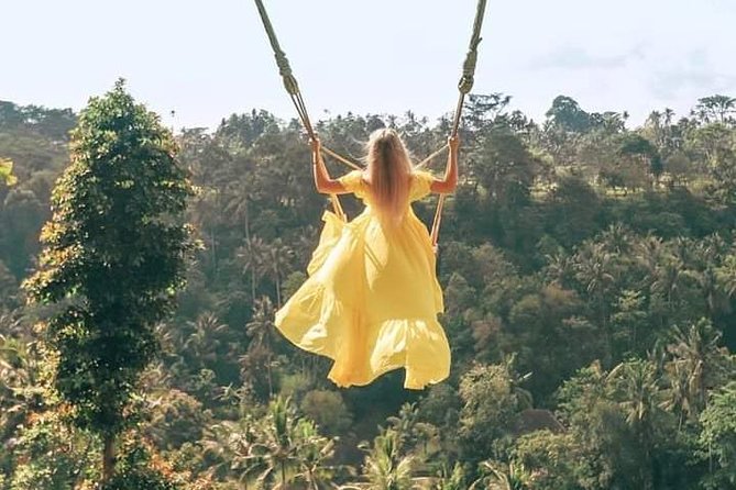 Bali best instagrammable sport tour - Tirta Gangga’s pools, statues, and koi fish