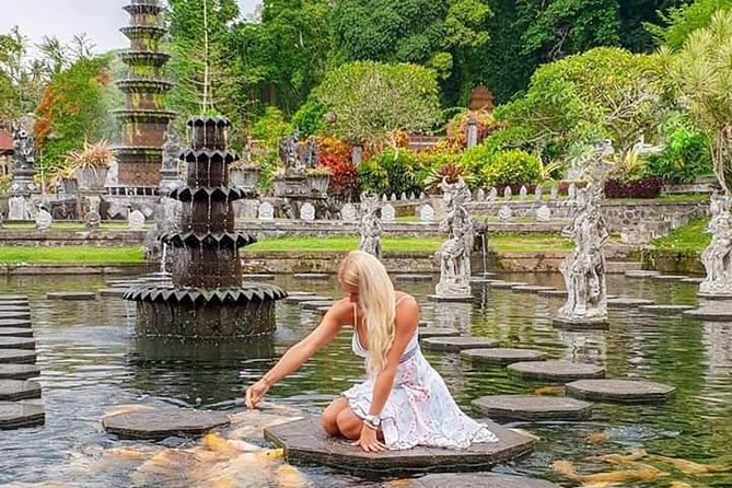 Bali best instagrammable sport tour - Tibumana Waterfall for a tropical change of scene