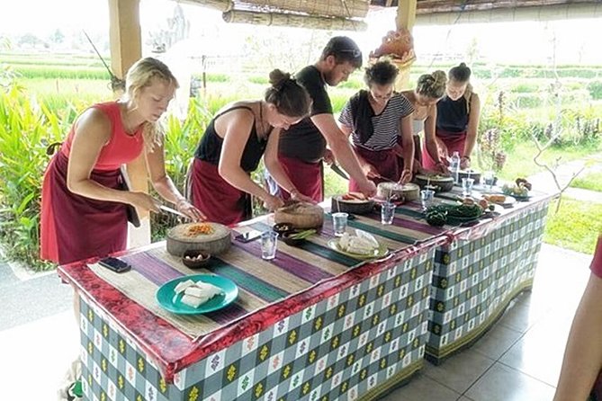Bali Cooking Class and Ubud Sightseeing Tour - Key points to know before booking