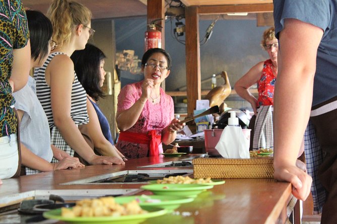 Bali Cooking Class Experience with All Inclusive - Lunch made by your own hands