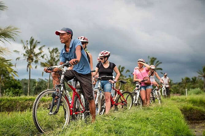 Bali Countryside Eco Cycling Tour include Lunch - Batu Sepih and the cooking lesson