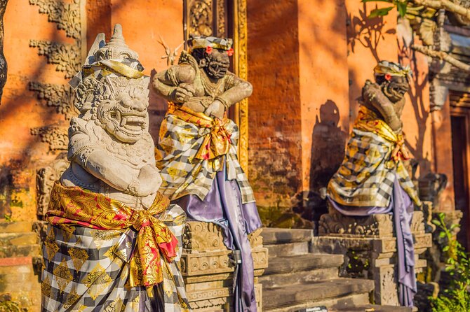 Bali Cultural Experience - Tegalalang Rice Terrace: Bali’s green opening scene