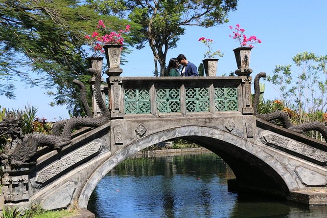 Bali Day Tour : Waterfall & Lempuyang Temple The Gate Of Heaven - The guides can make or break the experience