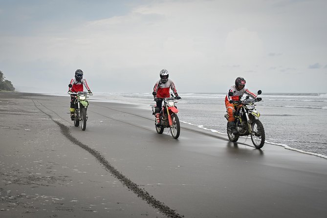 Bali Dirt Bike Adventure - How the guides shape the day