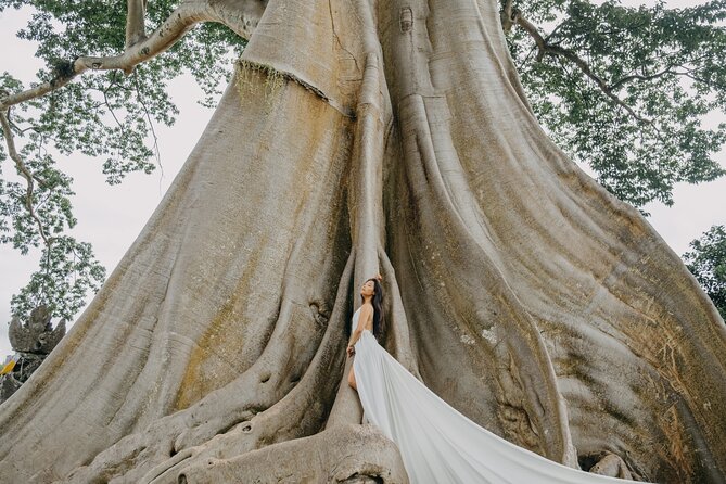 Bali Flying Dress VIP Ubud Photoshoot (Private with Professional Photographer) - Choosing a gown for the flying effect