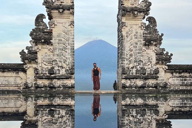 Bali Gate of Heaven Temple, Waterfall, Water Palace & Swing - Key points at a glance
