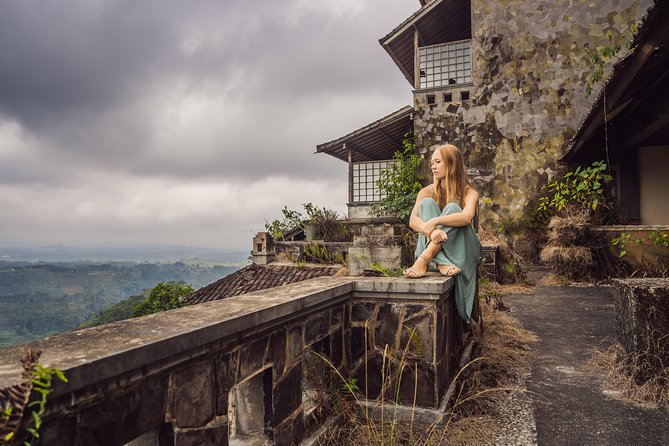Bali Ghost Tour: The Biggest Abandoned Hotel in Bali - Walking to Banyumala Twin Waterfalls