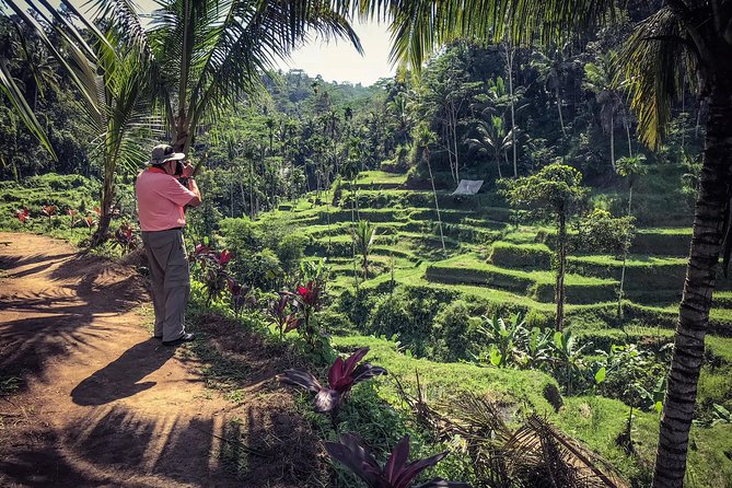 Bali Half Day Photography Tour - Tirta Empul Temple and Balinese purification