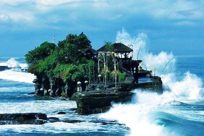 Bali Half Day Tour - Taman Ayun temple, Alas Kedaton,Tanah lot sunset Dinner - Key points at a glance