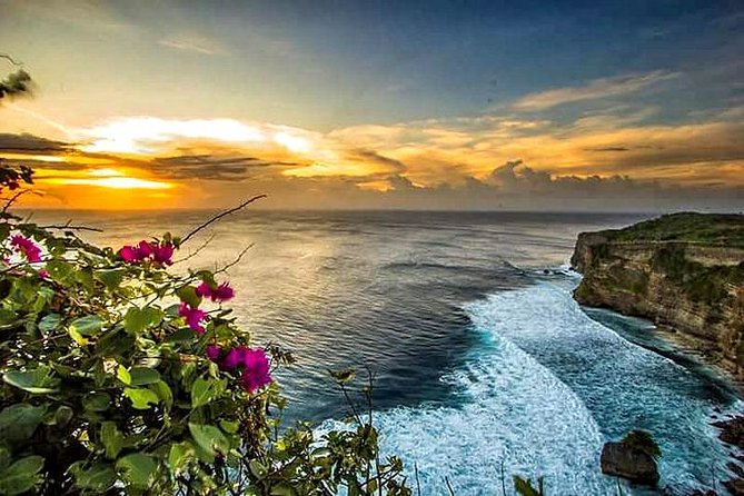 Bali Half Day Tour - Uluwatu Temple Sunset, Kecak Fire Dance, Jimbaran Dinner - Why This Seven-Hour Evening Works