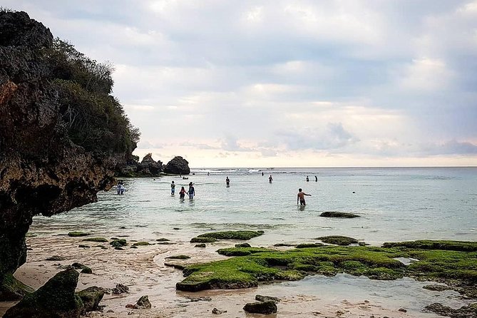 Bali Half-Day Uluwatu Temple Sunset, Kecak Dance, Dinner - Jimbaran Bay seafood dinner