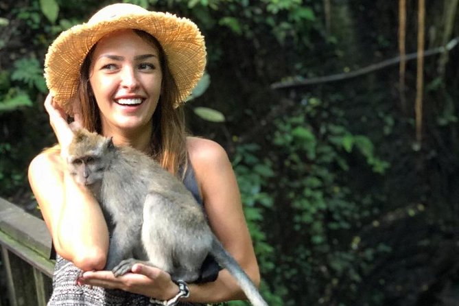 Bali Iconic Tour with Buffet Lunch and Attraction Tickets - Tegalalang Rice Terrace in 45 minutes