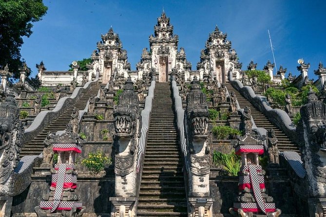 Bali Instagram: Gate of Heaven Tour - Tirta Gangga’s water gardens and fish ponds