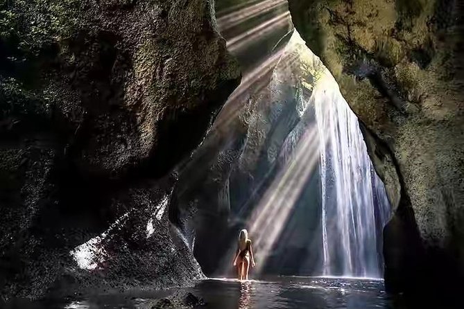 Bali Instagram Tour - All Inclusive - Lempuyang Temple and the famous Gate of Heaven