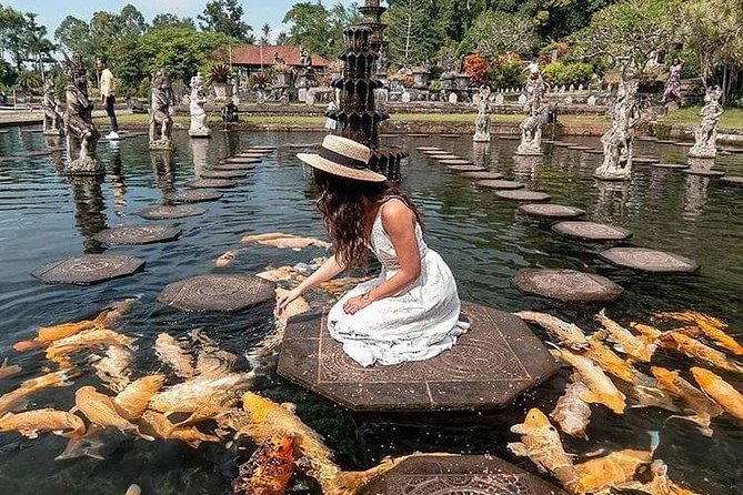 Bali Instagram Tour - All Inclusive - Tukad Cepung Waterfall requires a short walk