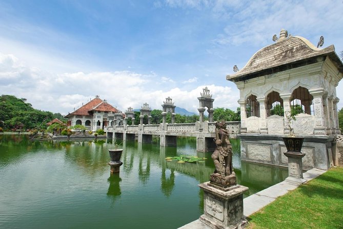 Bali Instagram Tour: Gate of Heaven, Swing and Waterfall Day Tour - Key points to know before booking