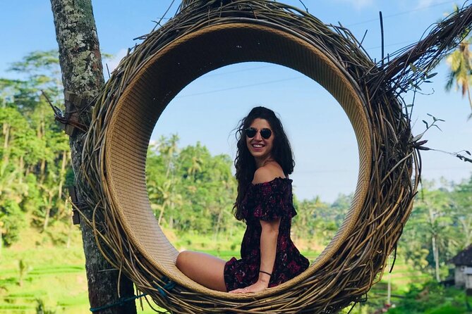 Bali Instagram Tour: Gate of Heaven, Swing and Waterfall Day Tour - The guides make the packed schedule manageable