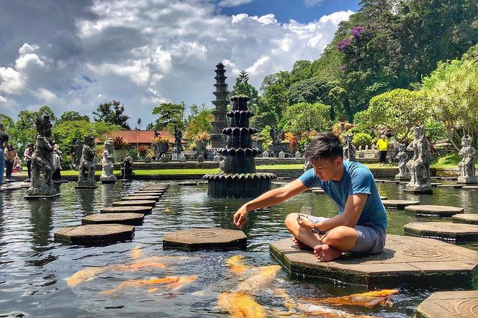 Bali Instagram Tour: Lempuyang Temple, Tirta Gangga and Tukad Cepung Waterfall - The early start and the pace