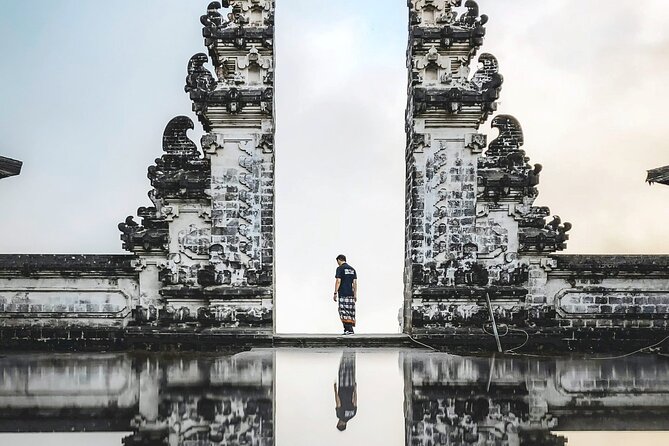 Bali Instagram Tour- Most Scenic Spots in Bali - Guides, drivers, and the comfort of a private car
