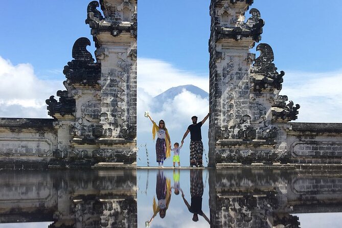 Bali Instagram Tour: The Most Scenic Spots - Tukad Cepung Waterfall Inside the Cave