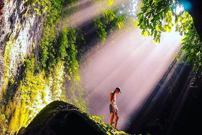 BALI INSTAGRAM TOURS; Heaven Gate, Tirta Gangga, Tukad Cepung waterfall - Key points at a glance