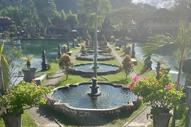 Bali Instagramable Tour: Gates of Heaven Lempuyang - Water Palace - Waterfall - Starting with Lempuyang’s Gate to Heaven
