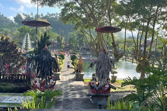 Bali Instagramable Tour: Gates of Heaven Lempuyang - Water Palace - Waterfall - Who should book this experience?