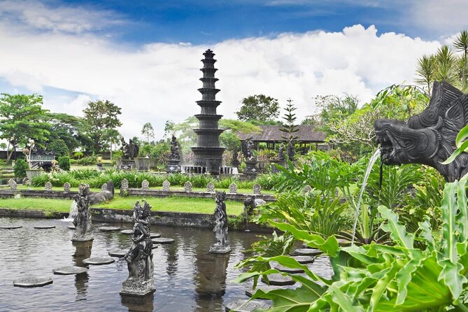Bali : Instagrams Tour Lempuyang Temple, Tirta Gangga- Tukad Cepung , Tibumana Waterfall - Key points to know before booking