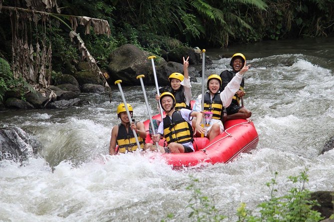 Bali Jungle Swing and White Water Rafting All Inclusive - Lunch after an active morning