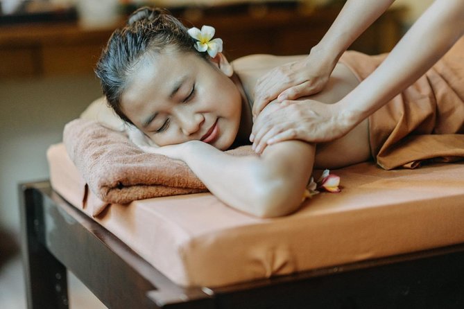 Bali Luxury Spa Massage and flower Bath 2 hour Treatmen - Why the $39.99 price offers good value