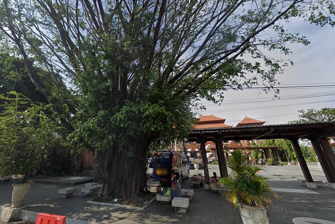 Bali Must-Try Food Tour (Denpasar) - The guides make the difference