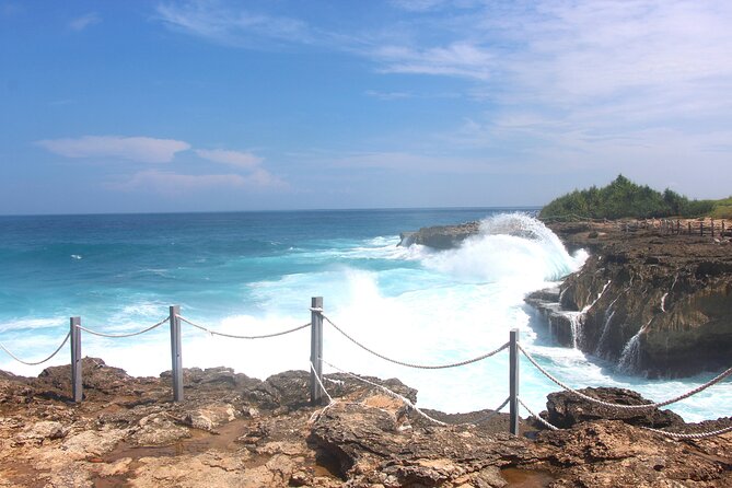 Bali Nusa Lembongan Islands Private Tour - All Inclusive - Yellow Bridge: the link to Nusa Ceningan