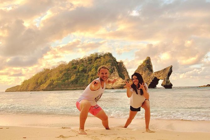 Bali-Nusa Penida. East Part. Private car. All-inclusive - Thousand Island viewpoint and the King Five area