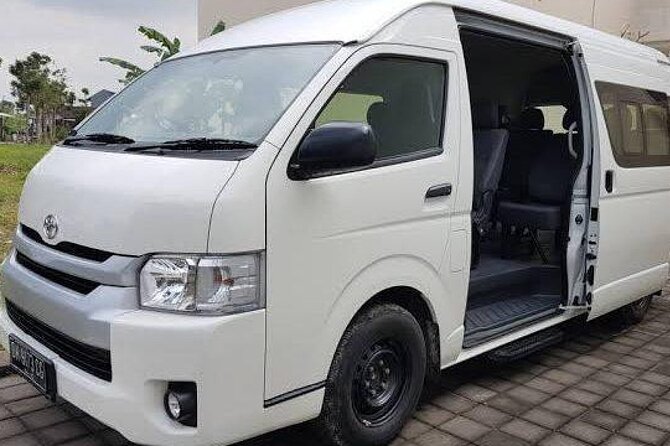 Bali Private Car Charter - How the service handles airport and hotel needs