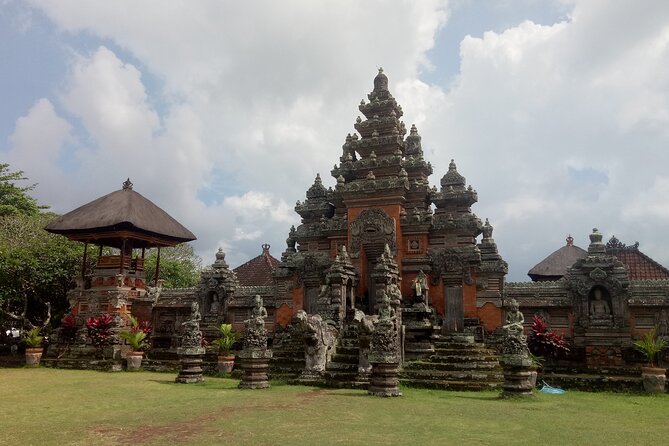 Bali Private Tour Guide And Driver - Religious performances and Denpasar after dark
