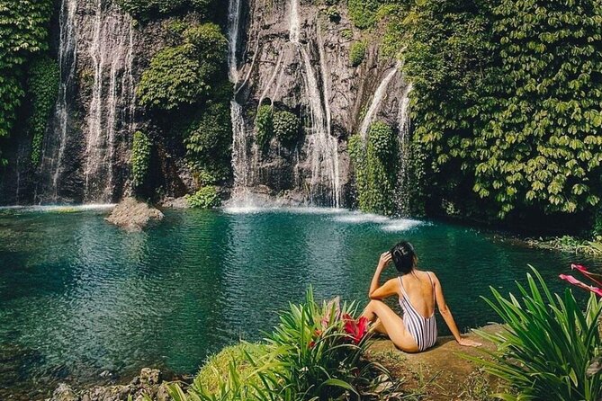 Bali Private Tour: Handara Iconic Gate, Watefall and Temple - Wanagiri Hidden Hills and the crater-lake photo