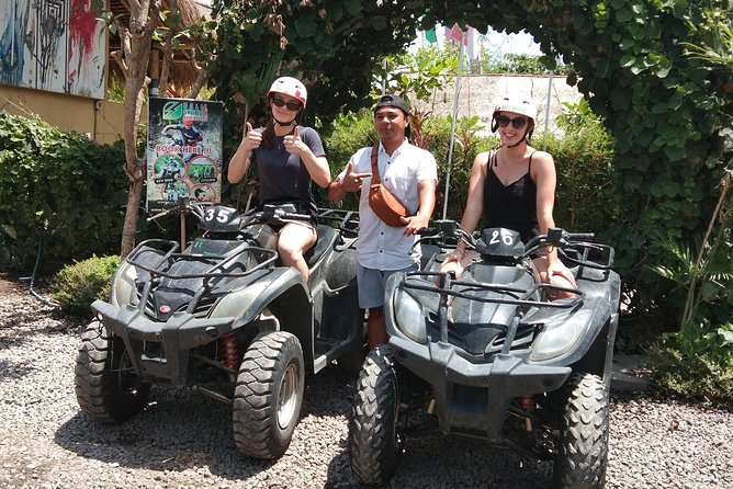 Bali Private Tour Service | Best Bali Driver for your Trip in Bali - The value of having a local guide in the car