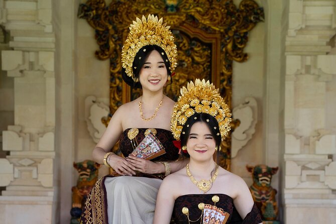 Bali Professional Photoshoot in Traditional Dress Outfit - Starting with professional makeup